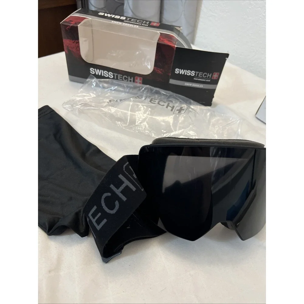 Snow Goggles Black Swiss Tech Performance Gear Dual‎ Lenses Anti-Fog Coating